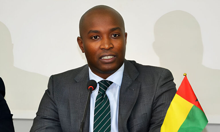 João Bernardo Vieira